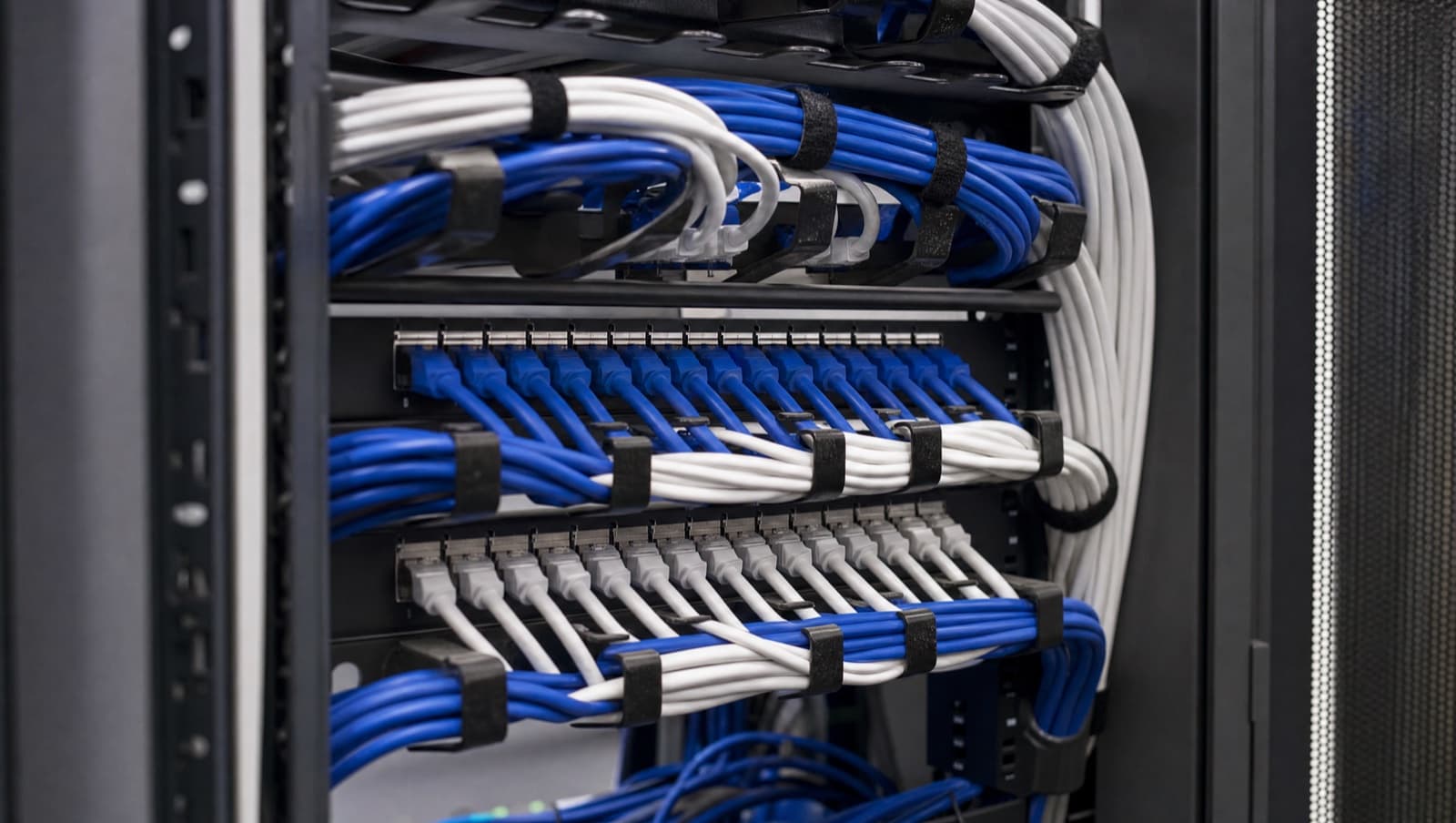 Cat6 vs Cat6a Cabling: Which Does Your Commercial Building Need?
