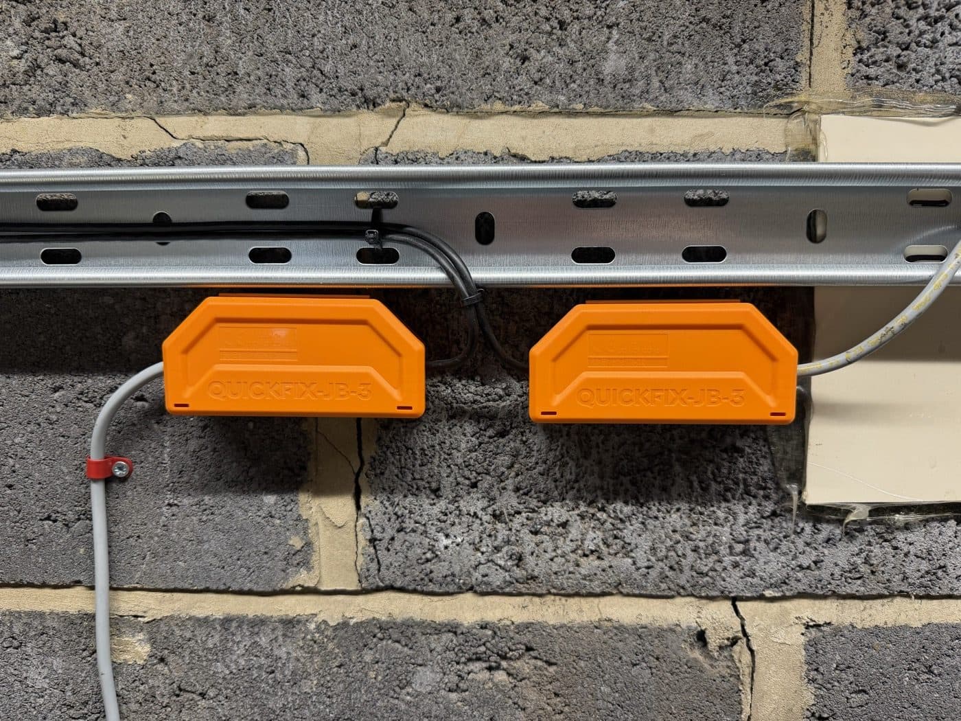 Cold Water Tank Level Sensors: What They Do, When You Need Them, and What Retrofitting One Actually Involves