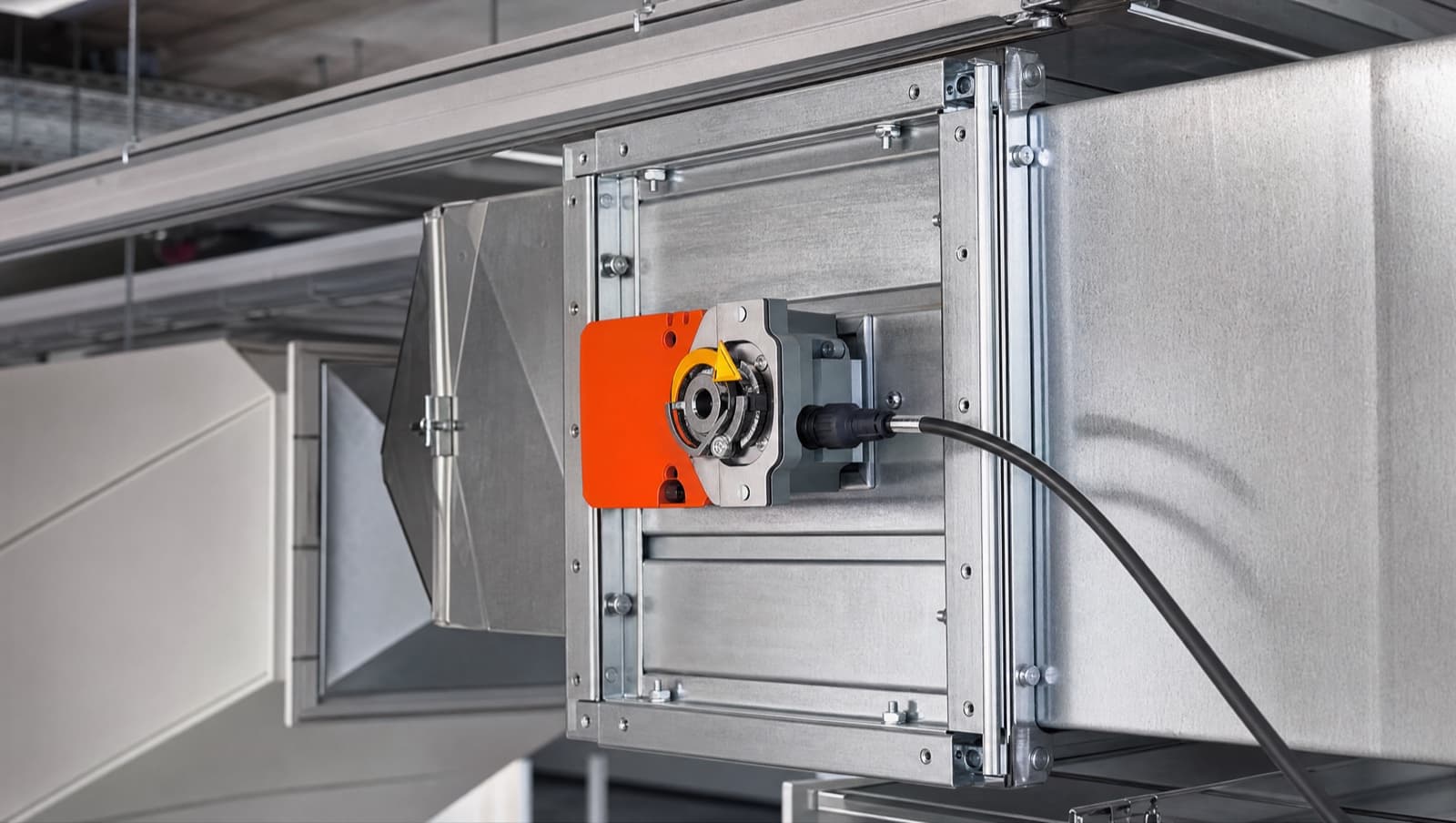 Fire Damper Testing UK: Who Is Responsible, What Compliance Looks Like, and How BMS Integration Changes Everything