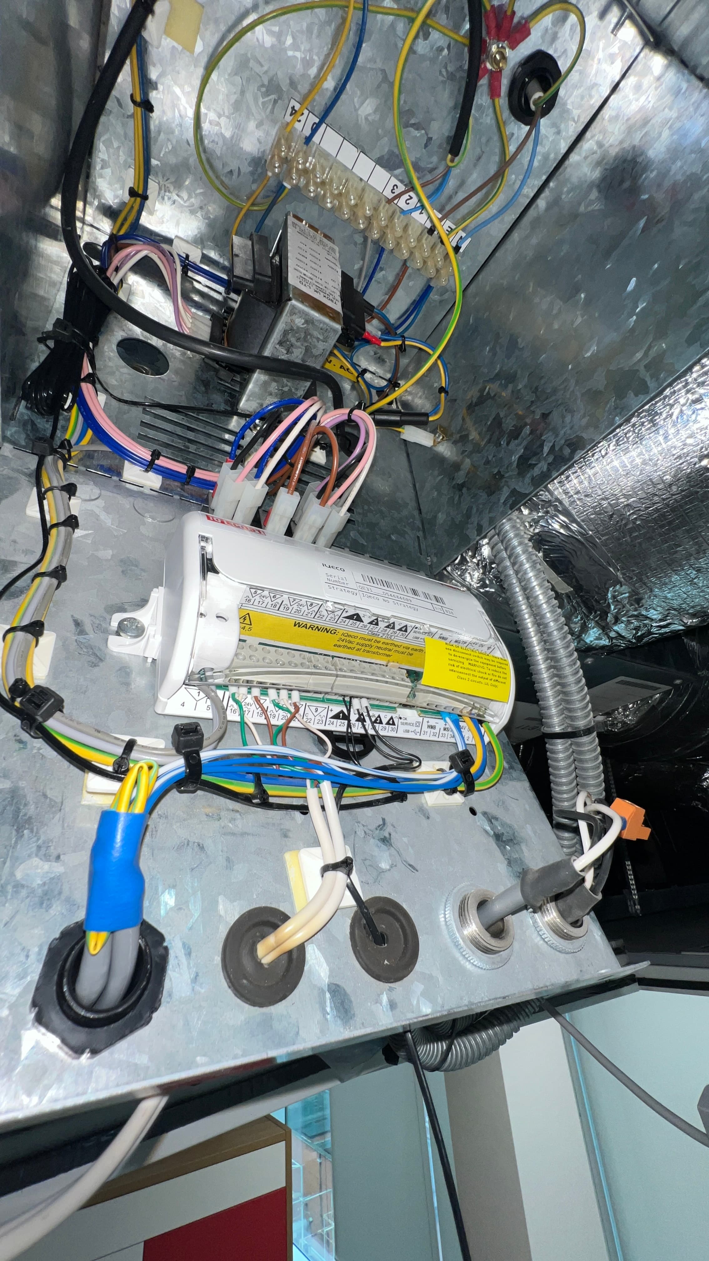 Installed Trend Controller in FCU Ceiling Void
