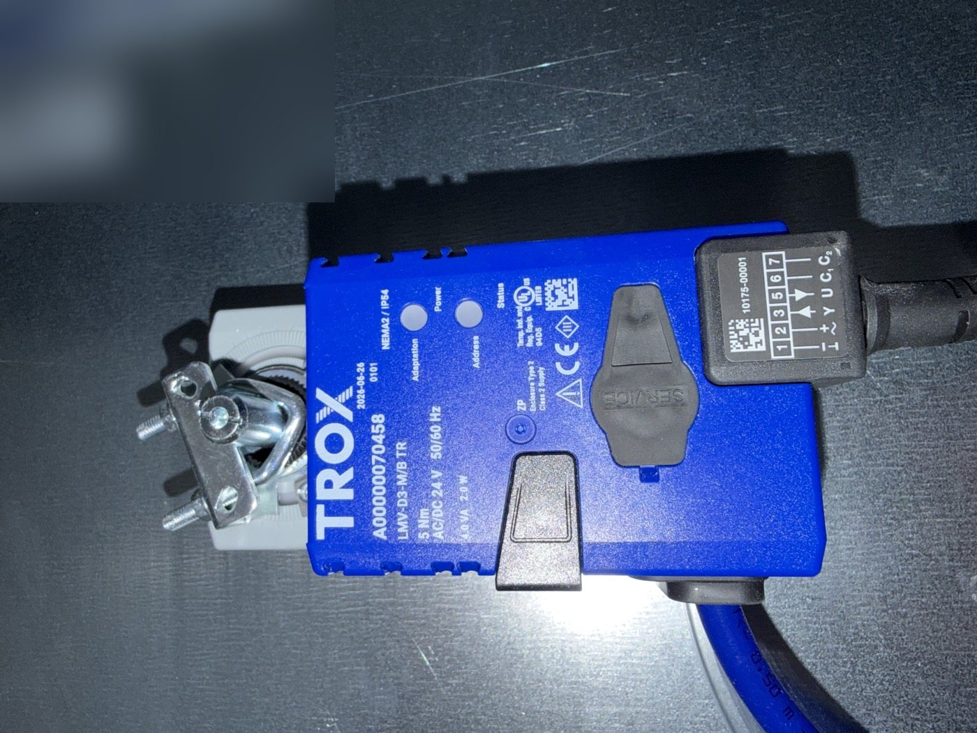 TROX LMV-D3-M/B TR VAV controller label showing the 1, 2, 3, 5, 6, 7 connector legend