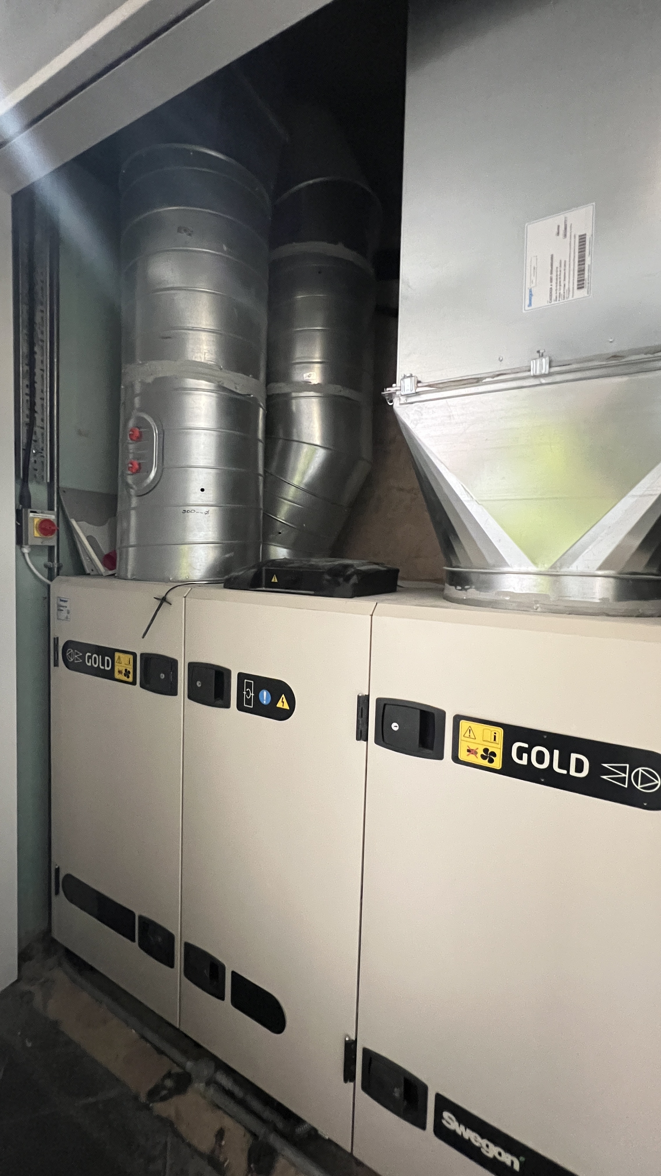 Swegon GOLD air handling units integrated into the BMS at 1 Stephen Street